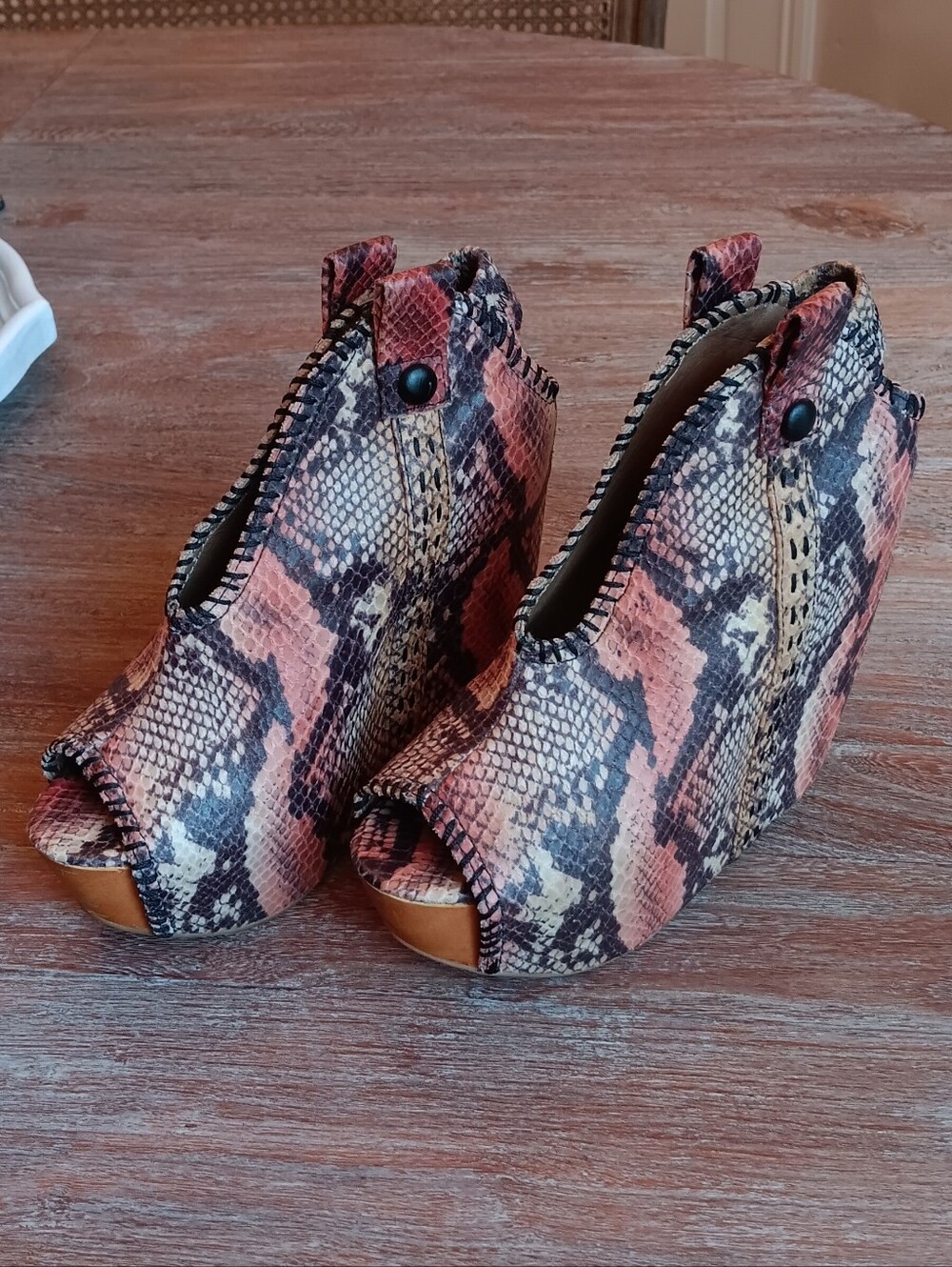 RARE Jeffrey Campbell Kelsey High Coral &  Brown Snakeskin Wedge Heels 6.5